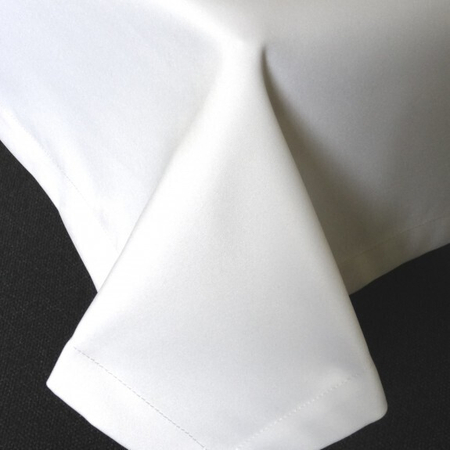 Obrus "Gładki" biały - podszyty