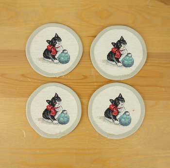 Zestaw serwetek świątecznych pod filiżankę średnica 11 cm - SW275