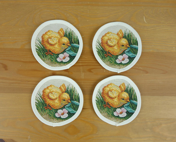 Zestaw serwetek wielkanocnych pod filiżankę średnica 11 cm - 301