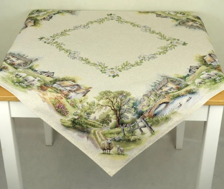 Obrus gobelinowy 100x100 - Domek na wsi