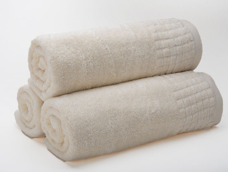 Ręcznik Larisa Ekri 70x140 cm