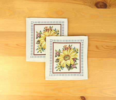 Serwetka gobelinowa 18x18 cm - 42