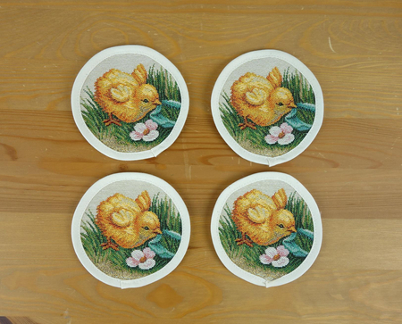 Zestaw serwetek wielkanocnych pod filiżankę średnica 11 cm - 301