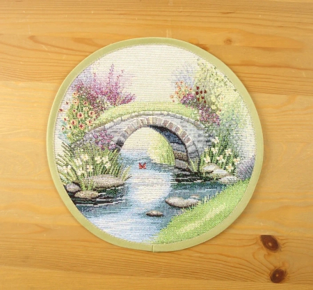 Serwetka gobelinowa średnica 27 cm - Wiosna W037