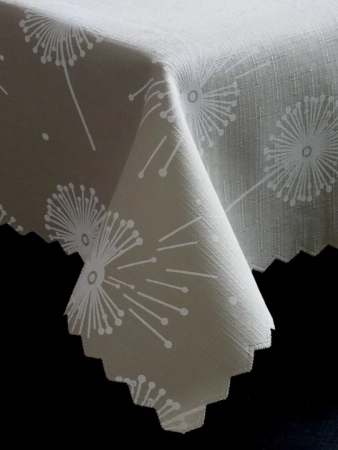 Obrus kolorowy Dmuchawce beżowe - ząbek