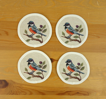 Zestaw serwetek wiosennych pod filiżankę średnica 11 cm - 302