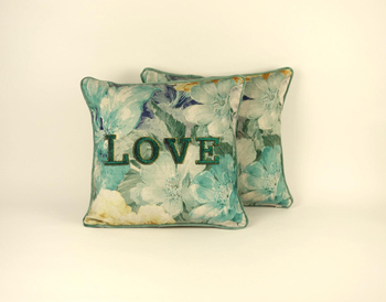 Poszewka welwetowa - Love - turkusowa