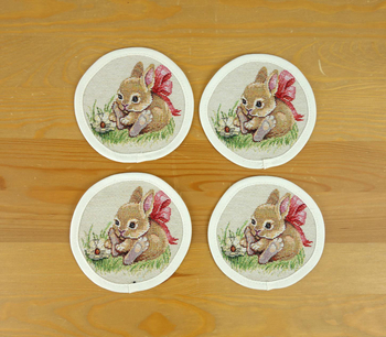 Zestaw serwetek wiosennych pod filiżankę średnica 11 cm - W309