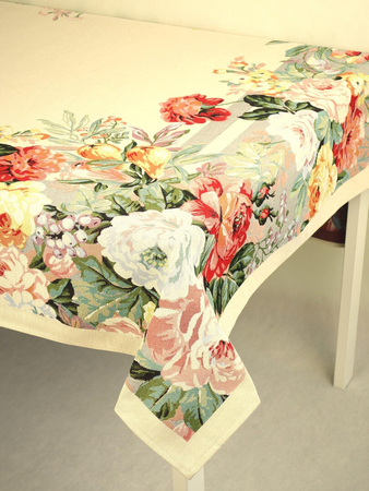 Obrus gobelinowy 180 x 140  - 015